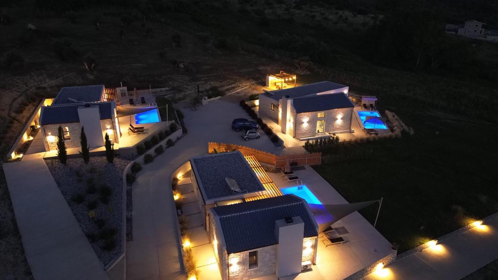 Paleros Villas Mandalos מראה חיצוני תמונה